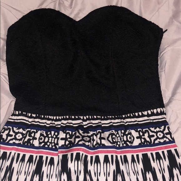 Dress - Picture 4 of 4